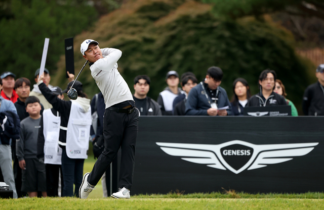 <b>전가람</b>·<b>최승빈</b>, KPGA 투어 <b>제네시스 챔피언십</b> 3라운드 공동 7위…공동 ...