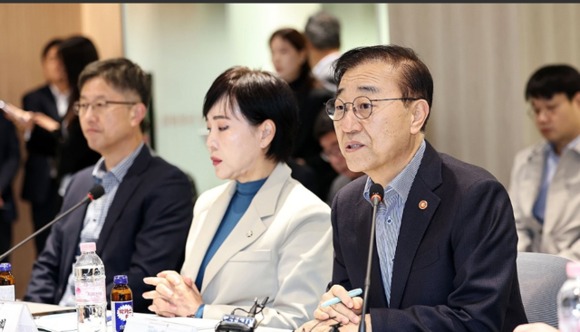 김윤덕 국토장관, 이상경 전 차관 사퇴 관련 "송구하다” 사과