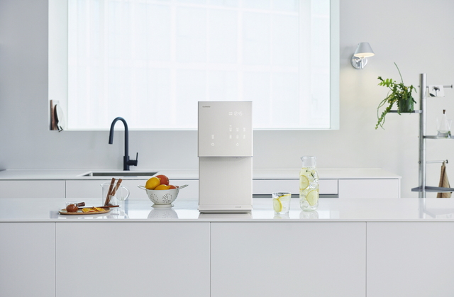 코웨이, 디자인 분쟁 '칼 뽑았다'⋯ 렌털업계 '뇌관' 제거될까 - 뉴스 썸네일 이미지