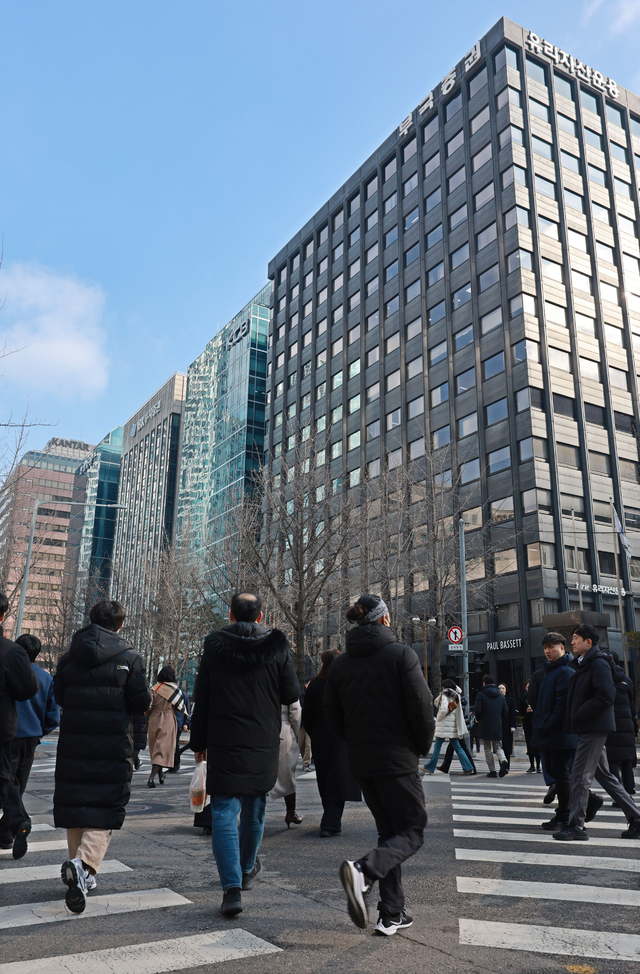 증시 호황에 중소형 증권사도 실적 개선⋯지속 여부는 '미지수' - 뉴스 썸네일 이미지