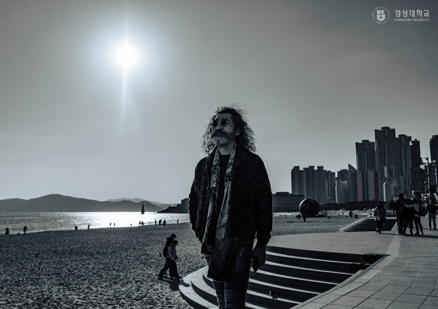 [경성대 소식] 사진 전시 참여·글로벌 취업 성과·장애인 체육 지원 확... - 뉴스 썸네일 이미지