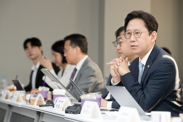 조타수 사라진 AI전략위, 과기부총리가 키 잡는다