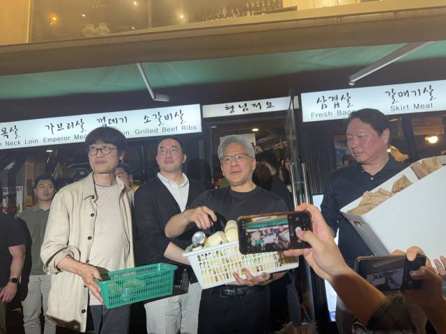 [AI 대전환 上] 엔비디아 종속시대⋯ 젠슨 황은 왜 한국 찾았나
