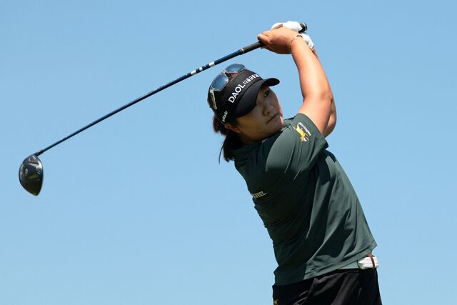 유해란, <b>LPGA</b> 투어 메이저 KPMG <b>위민스</b> PGA<b>챔피언십</b> 3라운드서 1위 올라서