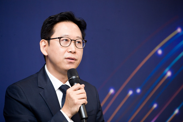 “독자 AI, 산업 경쟁력 강화와 프런티어 모델 개발 병행해야”