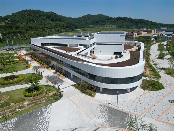 행복청, 세종시 산울동에 주민생활 중심 복합커뮤니티센터 완공 - 뉴스 썸네일 이미지