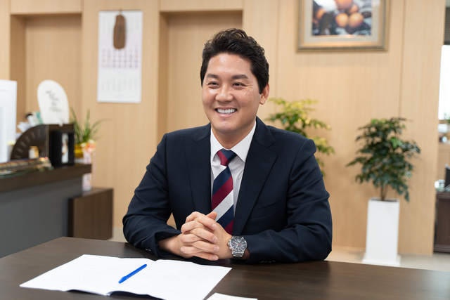[인터뷰] 신공항에서 산단까지…박상준 강서구청장, 지역 일감·고용 확...