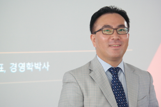 1인기업 비즈웹코리아의 은종성 대표