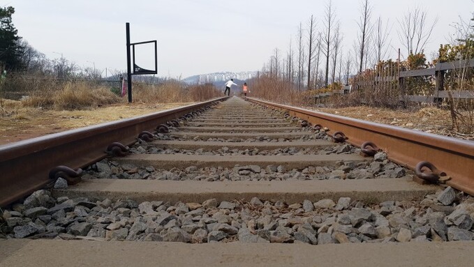 사색과 공감의 길 구로 '항동 철길'