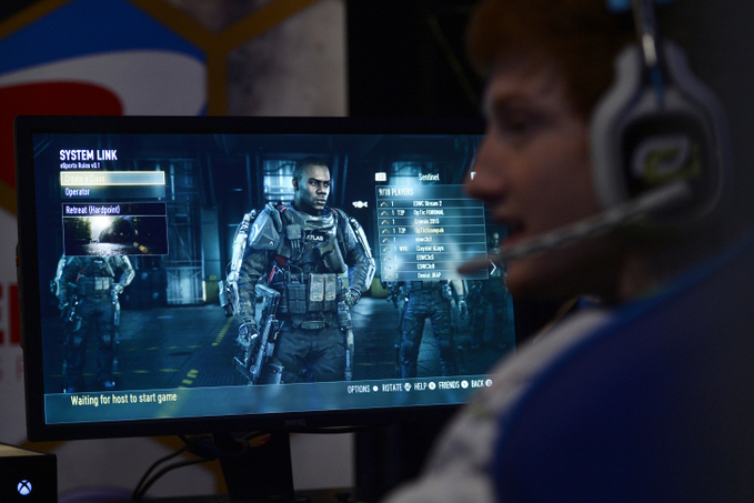 FRANCE-VIDEO-GAME-ESWC-CALL-OF-DUTY-