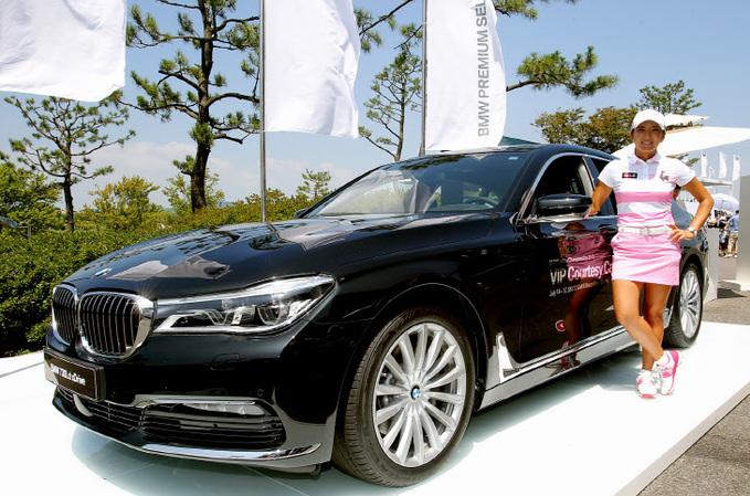 사진-BMW 코리아, BMW 레이디스 챔피언십 의전차 운영 (1)