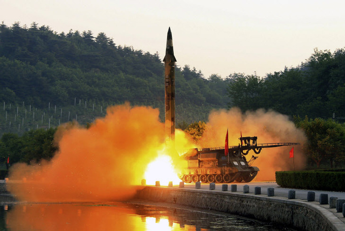 (FILE) NORTH KOREA DEFENSE MISSILE TEST FIRE