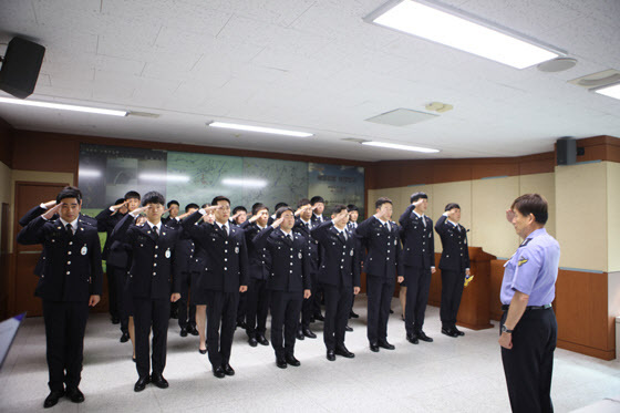 목포해경, 신임 경찰관 신고식