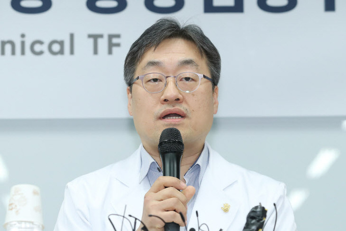 김진용 전문의