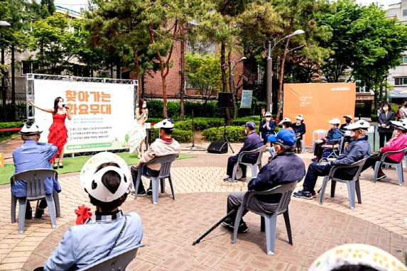 찾아가는 화요무대=김병헌기자