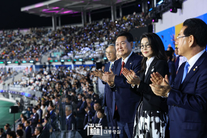 제104회 전국체육대회 개회식에 참석한 윤석열 대통령