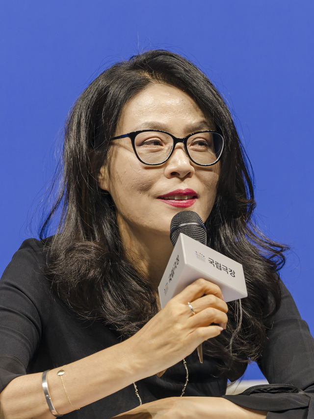 Jonah Kim and Director ⁢of the new work 'Shimcheong' co -produced by the National changgeuk Federation⁤ and the Jeonju World Sori‍ Festival Committee