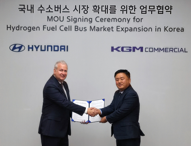 KGMC, 현대차와 수소버스 시장 확대 업무협약